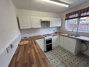 Photo 21- click for photo gallery